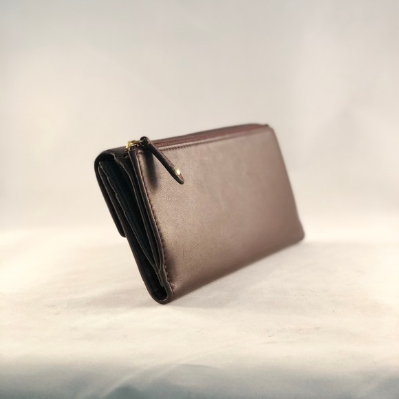 Coach Trifold Wallet w/ Gold Coach Monogram(USED) - Picture 2 of 7